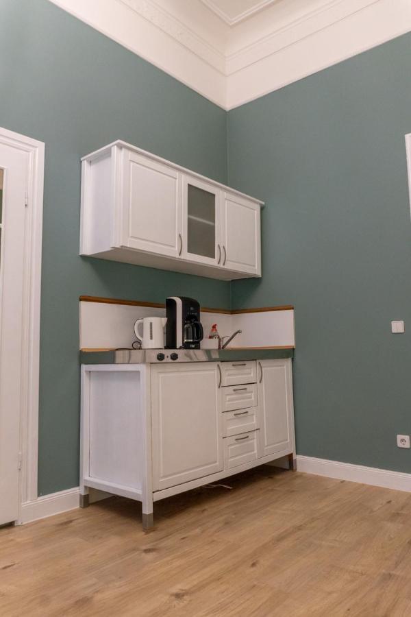 Апартаменты Apartments-maison Am Olivaer Platz
